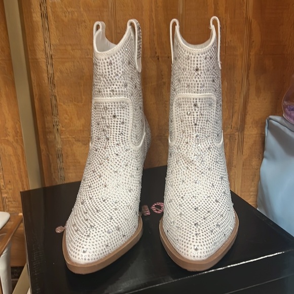 Country Concert Glitter Bootie - Picture 9 of 10